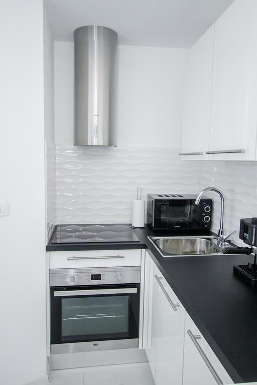 Luxury Studio Apartment White Sensation Водице Екстериор снимка